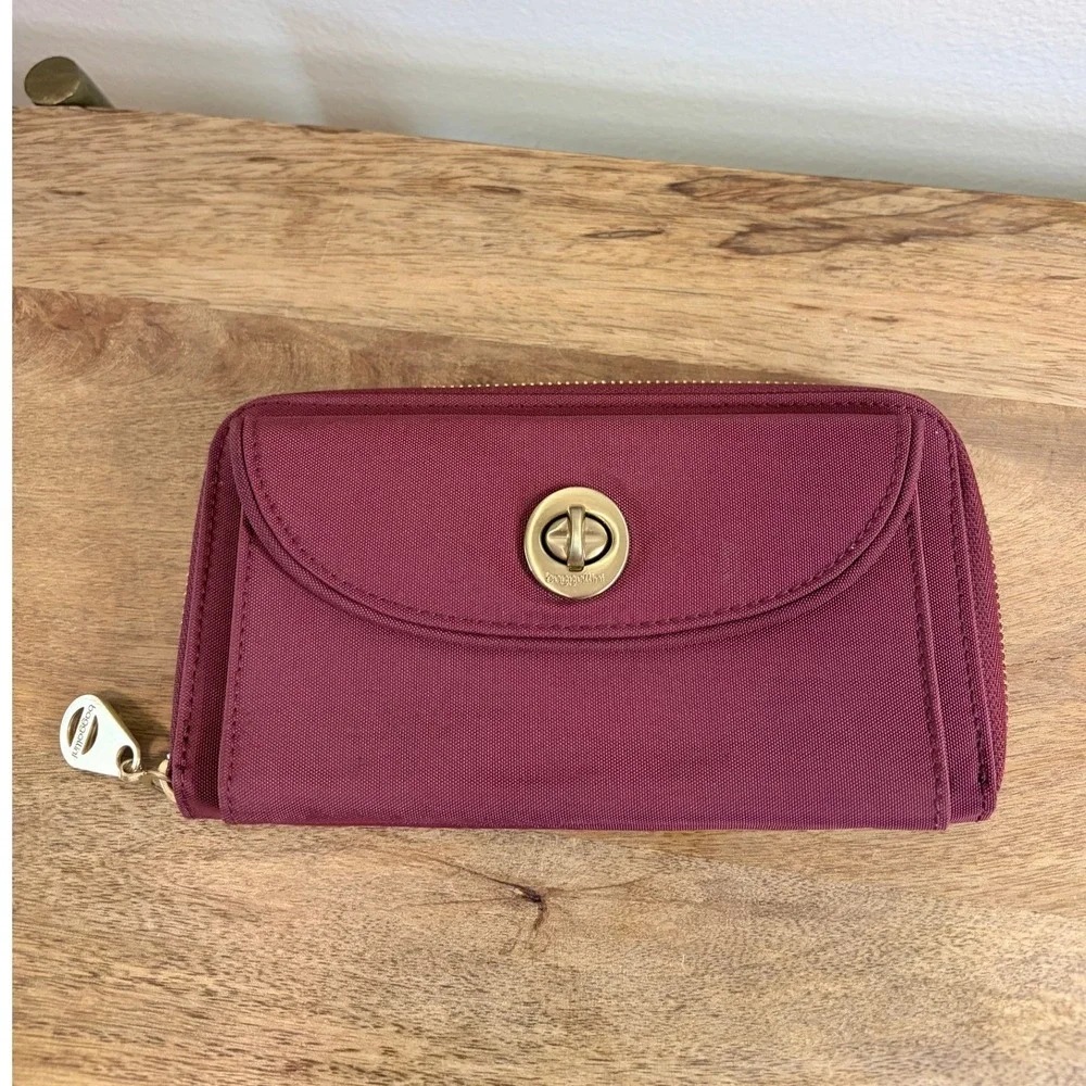 Baggallini Burgundy RFID Turnlock Zip Around Travel Wallet Organizer